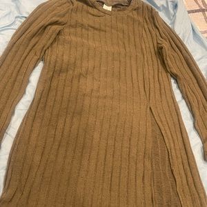Side small, new never used , cute brown dress